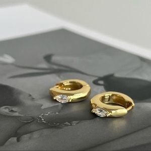 Philos New York 18K Gold Plated Hypoallergenic  Zircon Earrings for Women